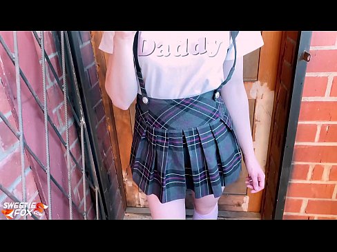 ❤️ Msichana wa shule Ananyonya Dick yake kwa kina na kutombana badala ya madarasa. Pononi kuu kwa sw.hentaisea-com.ru ❌️