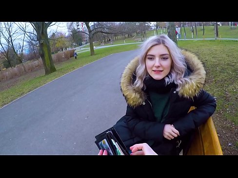 ❤️ Humeza chakula cha moto cha mgeni kwa pesa - blowjob katika bustani na Eva Elfie Pononi kuu kwa sw.hentaisea-com.ru ❌️